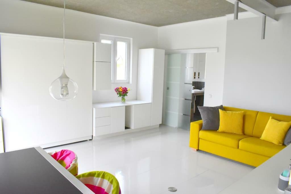 Апартаменты Aparments Bukol Vojkovice  Экстерьер фото